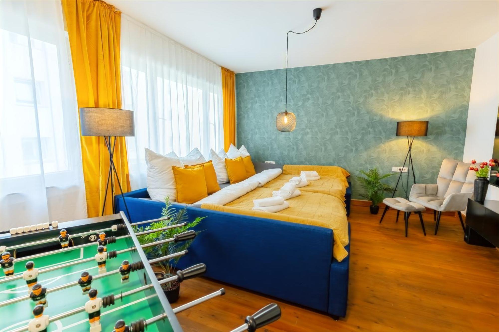 The Big Muenster Fuer Bis Zu 12, Whirlpool, Sauna, Zentral, Tischfussball, Balkon, Gasgrill Ulm Kültér fotó